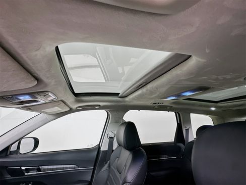 Used 2024 Kia Telluride SX Prestige image 23