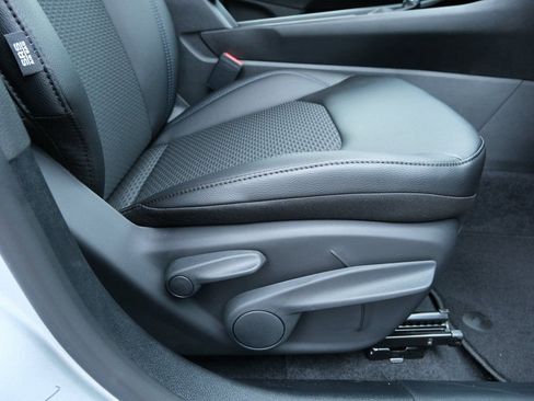 New 2026 Jeep Compass Latitude image 30