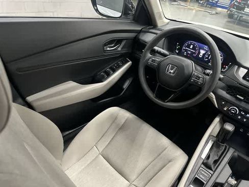 Certified 2025 Honda Accord SE image 12