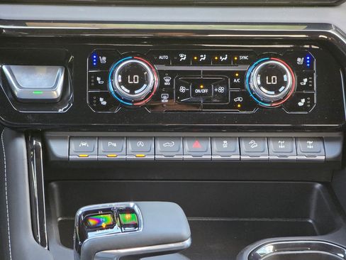 New 2026 GMC Sierra 1500 AT4X AWD/4WD image 32