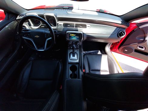 Used 2014 Chevrolet Camaro LT w/ RS Package RWD image 9