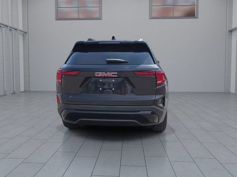 Used 2025 GMC Terrain Elevation w/ Elevation Premium Package AWD/4WD image 7