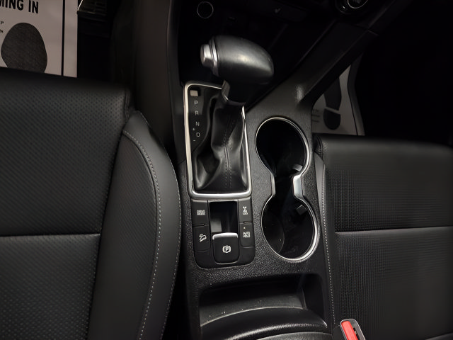 Used 2022 Kia Sportage Nightfall Edition w/ Nighfall AWD Premium Package image 16