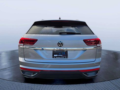 Used 2021 Volkswagen Atlas Cross Sport S FWD image 4