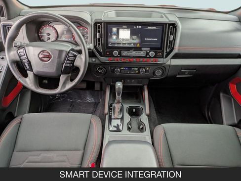 Used 2025 Nissan Frontier PRO-4X AWD/4WD image 13
