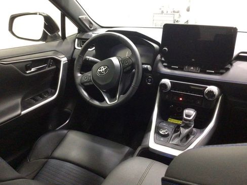 Used 2024 Toyota RAV4 XSE image 15