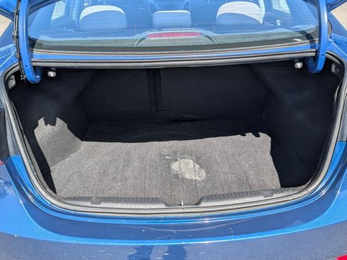 Used 2016 Hyundai Elantra SE FWD image 7
