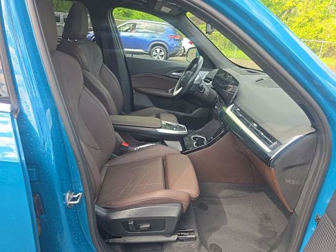 Used 2023 BMW X1 xDrive28i w/ Premium Package AWD/4WD image 17