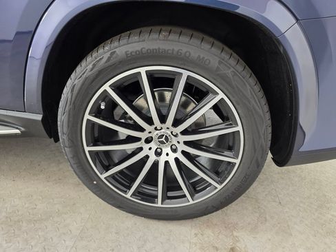 New 2026 Mercedes-Benz GLS 450 4MATIC image 13