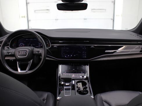 Used 2019 Audi Q8 Premium w/ Convenience Package image 51