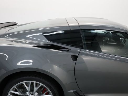 Used 2016 Chevrolet Corvette Z06 w/ 3LZ Preferred Equipment Group image 71