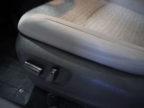 Certified 2022 Toyota Sienna LE image 12