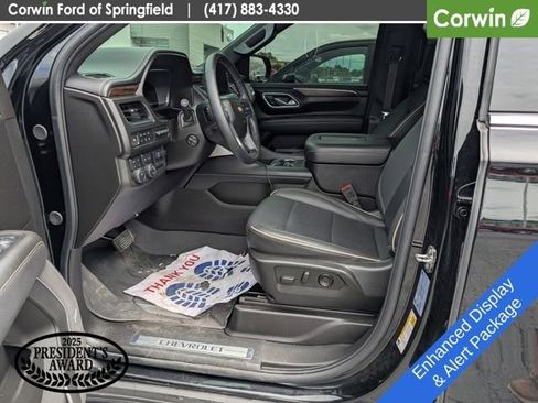 Used 2024 Chevrolet Tahoe Premier w/ Premium Package AWD/4WD image 6