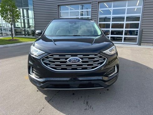 Used 2020 Ford Edge SEL w/ Convenience Package AWD/4WD image 2