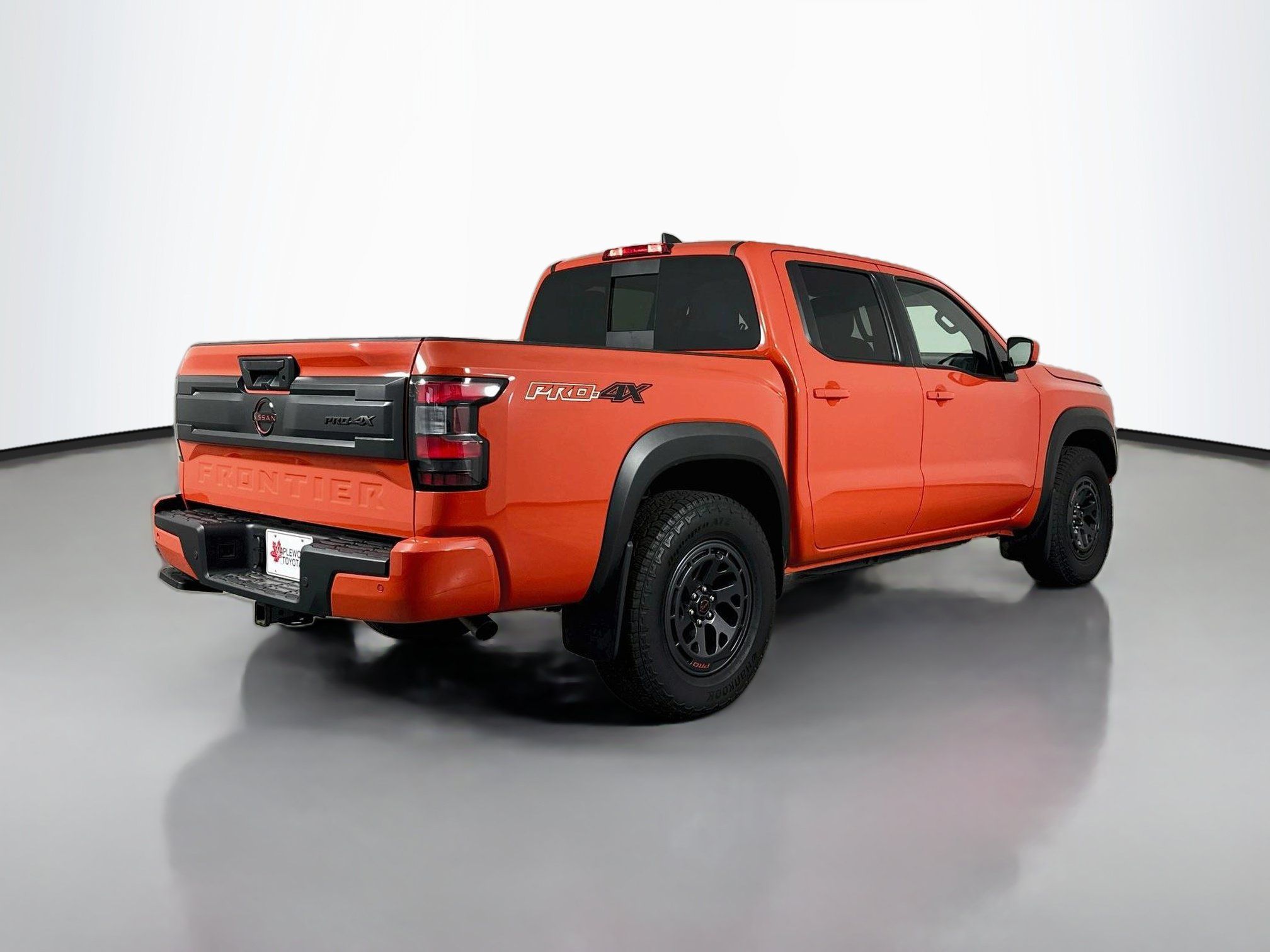 Used 2025 Nissan Frontier PRO-4X w/ Interior Protection Package AWD/4WD image 7