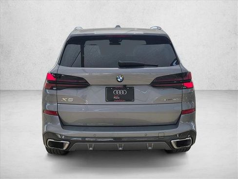 Used 2026 BMW X5 xDrive40i AWD/4WD image 6