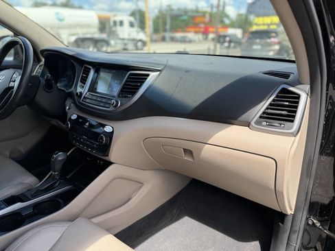 Used 2016 Hyundai Tucson Limited image 26