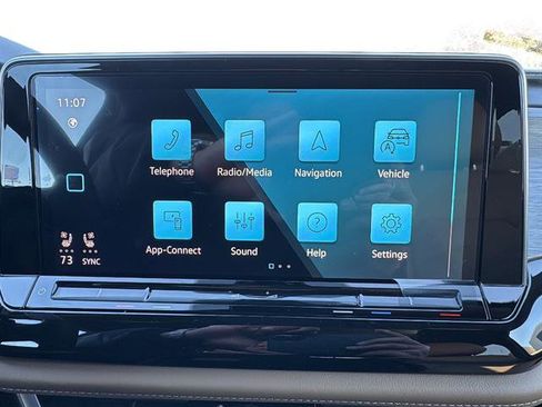 New 2026 Volkswagen Atlas Cross Sport SE FWD image 21