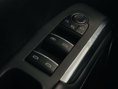 Used 2026 Chevrolet Traverse High Country FWD image 33