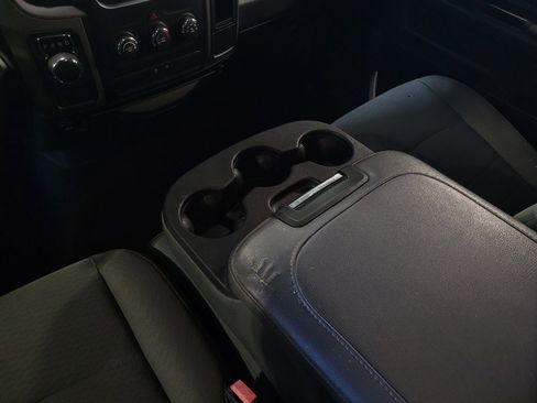 Used 2017 RAM 1500 Express image 26