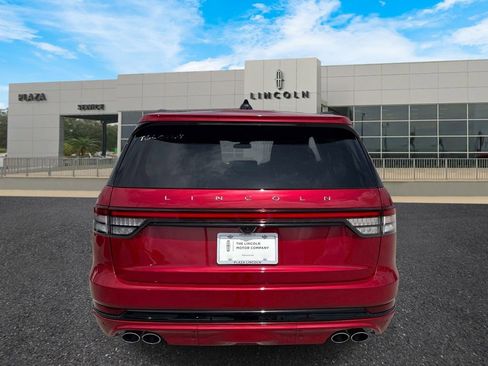 New 2026 Lincoln Aviator AWD w/ Jet Appearance Package image 4