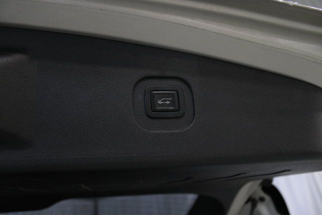 Used 2015 GMC Terrain SLT w/ Chrome Edition AWD/4WD image 34