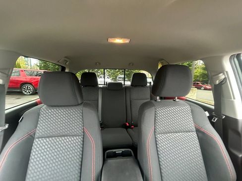 Used 2022 Toyota Tacoma SR5 AWD/4WD image 28