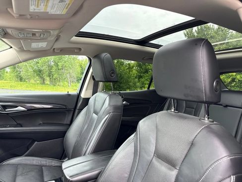 Used 2021 Buick Envision Essence w/ Technology Package I AWD/4WD image 24
