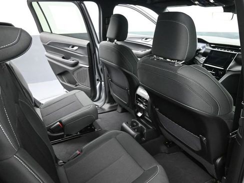 New 2026 Jeep Grand Cherokee L 4WD image 22