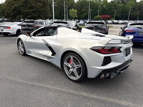 Used 2023 Chevrolet Corvette Stingray Preferred Conv w/ Z51 Performance Package RWD image 10