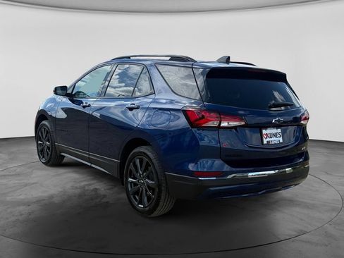 Used 2022 Chevrolet Equinox RS w/ Infotainment Package AWD/4WD image 7