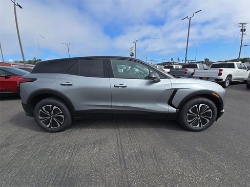 New 2025 Chevrolet Blazer EV LT w/ LPO, All-Weather Mat Package image 3