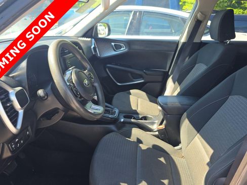 Used 2021 Kia Soul S FWD image 6