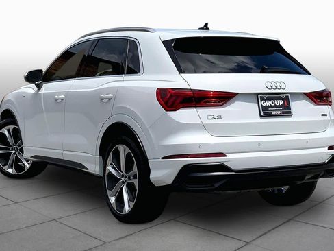 Used 2020 Audi Q3 2.0T Premium Plus w/ Premium Plus Package AWD/4WD image 12