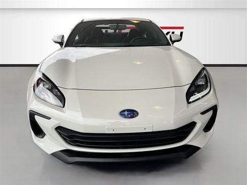 Used 2024 Subaru BRZ Limited w/ Popular Package 2 image 2