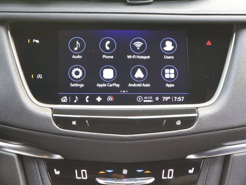 Certified 2022 Cadillac XT5 Luxury FWD image 16