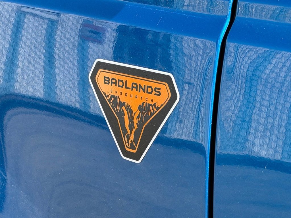 New 2026 Ford Bronco Badlands w/ Wildtrak Package AWD/4WD image 8