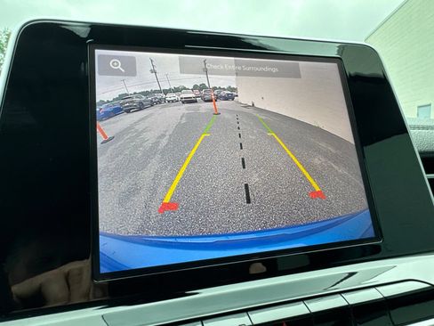 Used 2022 Jeep Compass Latitude FWD image 22
