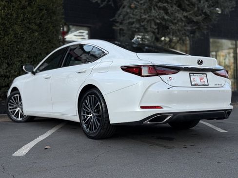 Used 2022 Lexus ES 350 w/ Premium Package image 20