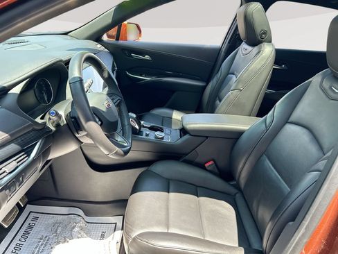 Used 2019 Cadillac XT4 Sport AWD/4WD image 24