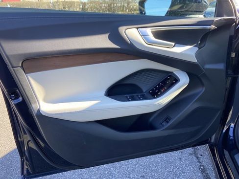 Used 2025 Audi A5 2.0T Premium w/ Convenience Package image 23