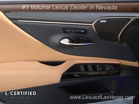 Used 2024 Lexus ES 300h w/ Accessory Package (Z1) FWD image 30