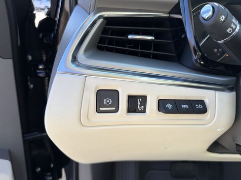 New 2026 Cadillac XT5 Premium Luxury w/ Driver Assist Package image 37