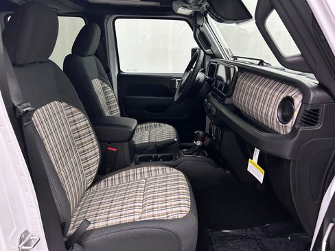 New 2026 Jeep Wrangler Unlimited Sport AWD/4WD image 17