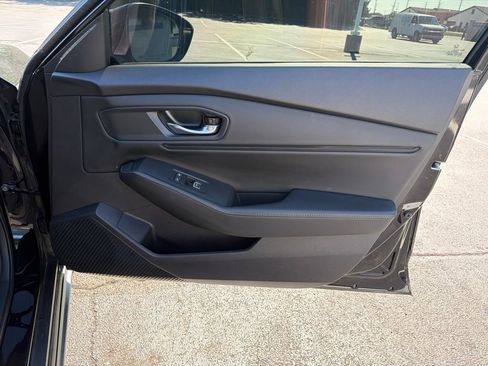 Used 2023 Honda Accord Sport image 25
