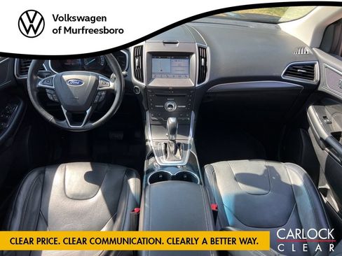 Used 2017 Ford Edge Titanium w/ Equipment Group 301A AWD/4WD image 28