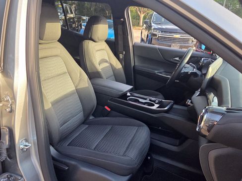 Used 2026 Chevrolet Equinox LT FWD image 22