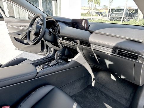 New 2026 MAZDA MAZDA3 2.5 S Preferred image 33