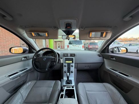 Used 2010 Volvo S40 2.4i image 17