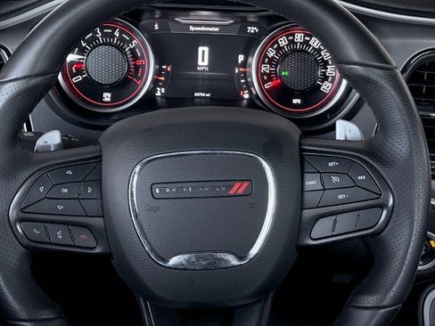 Used 2022 Dodge Challenger R/T image 10